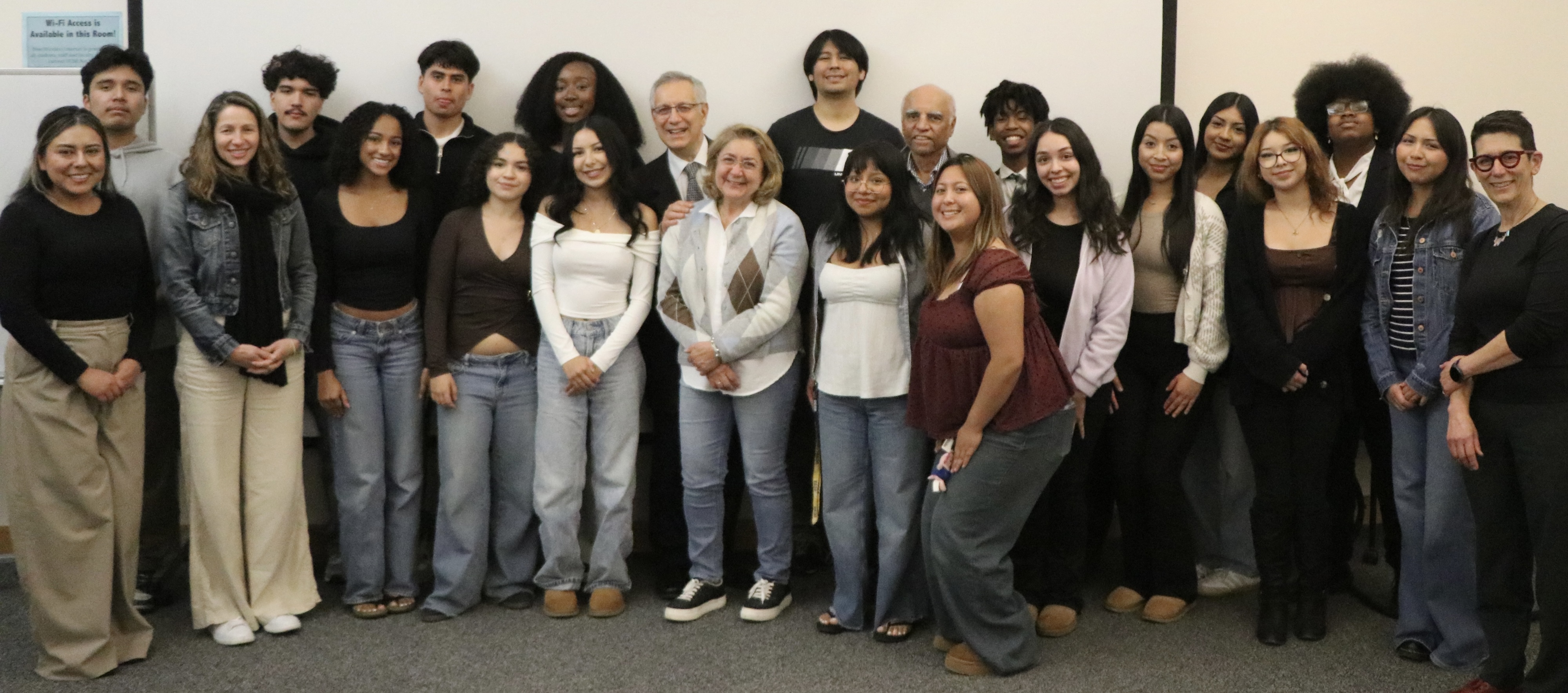 Mr. Yardi and Chancellor Group Pic 